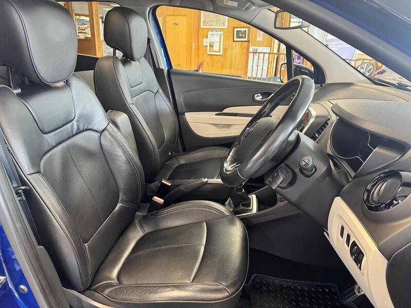 Renault Captur 1.3 TCe ENERGY GT Line Euro 6 (s/s) 5dr - U232