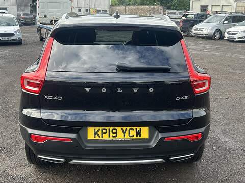Volvo XC40 2.0 D4 Inscription SUV 5dr Diesel Auto AWD Euro 6 (s/s) (190 ps) - U235