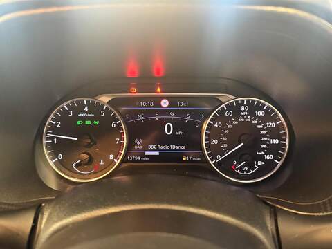 Nissan Juke 1.0 DIG-T N-Connecta Euro 6 (s/s) 5dr - U242