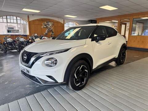 Nissan Juke 1.0 DIG-T N-Connecta Euro 6 (s/s) 5dr - U242