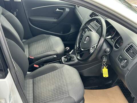Volkswagen Polo 1.2 TSI BlueMotion Tech SE Hatchback 5dr Petrol Manual Euro 6 (s/s) (90 ps) - U245