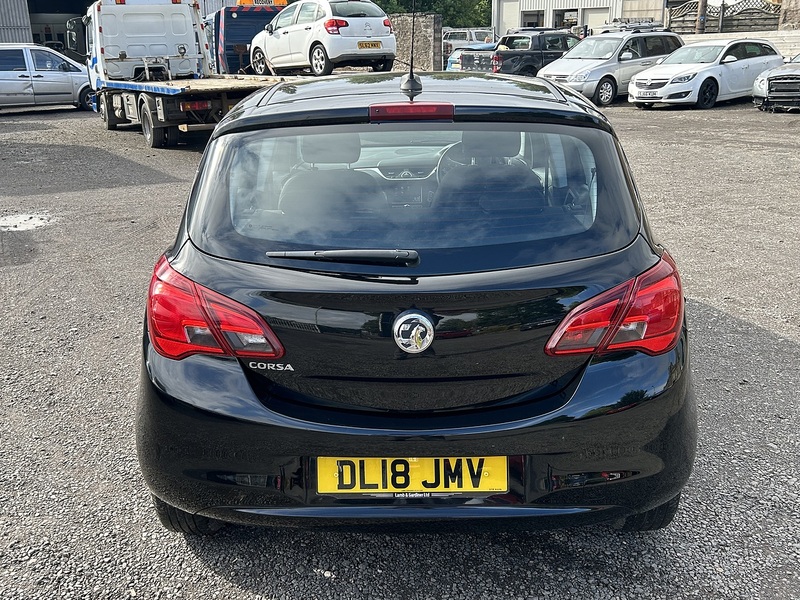 Vauxhall Corsa 1.4i ecoTEC Design Hatchback 5dr Petrol Manual Euro 6 (75 ps) - U253