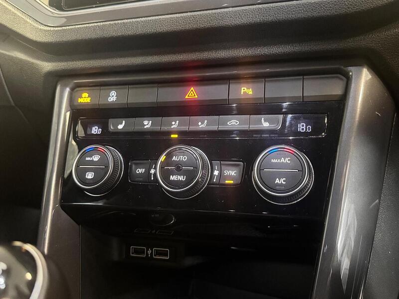 Volkswagen T-Roc 1.5 TSI EVO R-Line Euro 6 (s/s) 5dr - U259