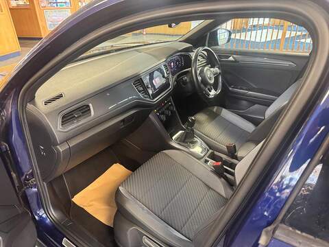 Volkswagen T-Roc 1.5 TSI EVO R-Line Euro 6 (s/s) 5dr - U259