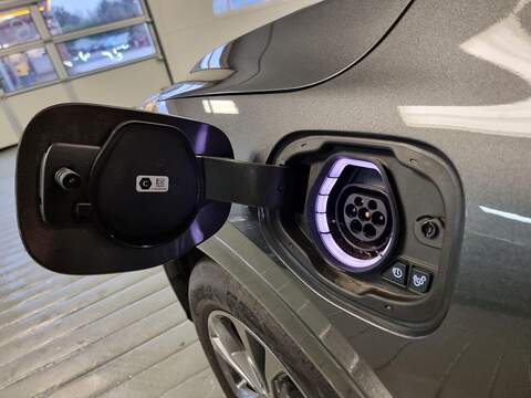 Ford Kuga Kuga 2.5 Duratec 14.4kWh ST-Line Edition CVT Euro 6 (s/s) 5dr - U26