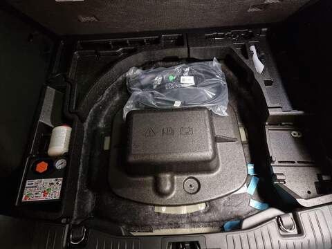 Ford Kuga Kuga 2.5 Duratec 14.4kWh ST-Line Edition CVT Euro 6 (s/s) 5dr - U26