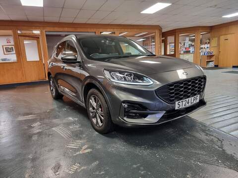 Ford Kuga 3.0 TDI V6 BlueMotion Tech R-Line Plus SUV 5dr Diesel Tiptronic 4WD Euro 6 (s/s) (262 ps)