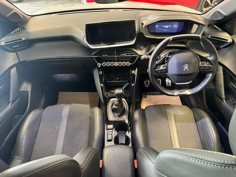 Peugeot 208 1.2 PureTech GT Hatchback 5dr Petrol Manual Euro 6 (s/s) (100 ps) - U262