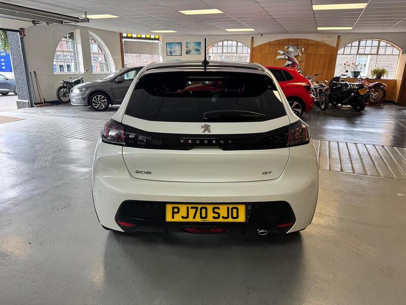 Peugeot 208 1.2 PureTech GT Hatchback 5dr Petrol Manual Euro 6 (s/s) (100 ps) - U262