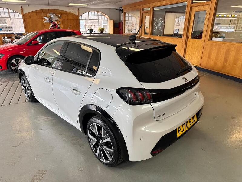 Peugeot 208 1.2 PureTech GT Hatchback 5dr Petrol Manual Euro 6 (s/s) (100 ps) - U262