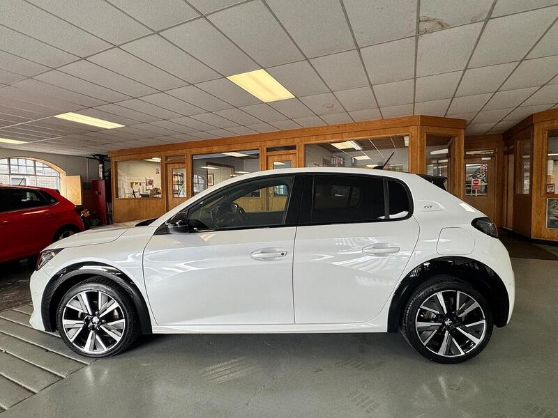 Peugeot 208 1.2 PureTech GT Hatchback 5dr Petrol Manual Euro 6 (s/s) (100 ps) - U262