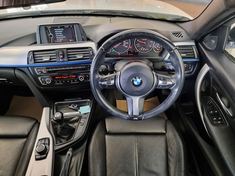 BMW 3 Series 2.0 320d M Sport Touring 5dr Diesel Manual xDrive Euro 5 (s/s) (184 ps) - U269