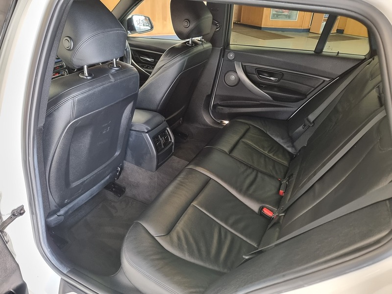 BMW 3 Series 2.0 320d M Sport Touring 5dr Diesel Manual xDrive Euro 5 (s/s) (184 ps) - U269
