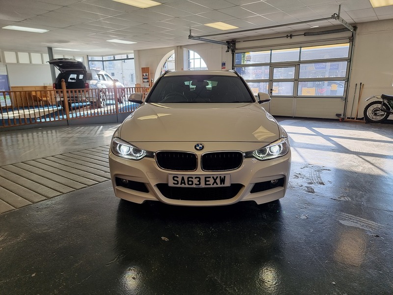 BMW 3 Series 2.0 320d M Sport Touring 5dr Diesel Manual xDrive Euro 5 (s/s) (184 ps) - U269