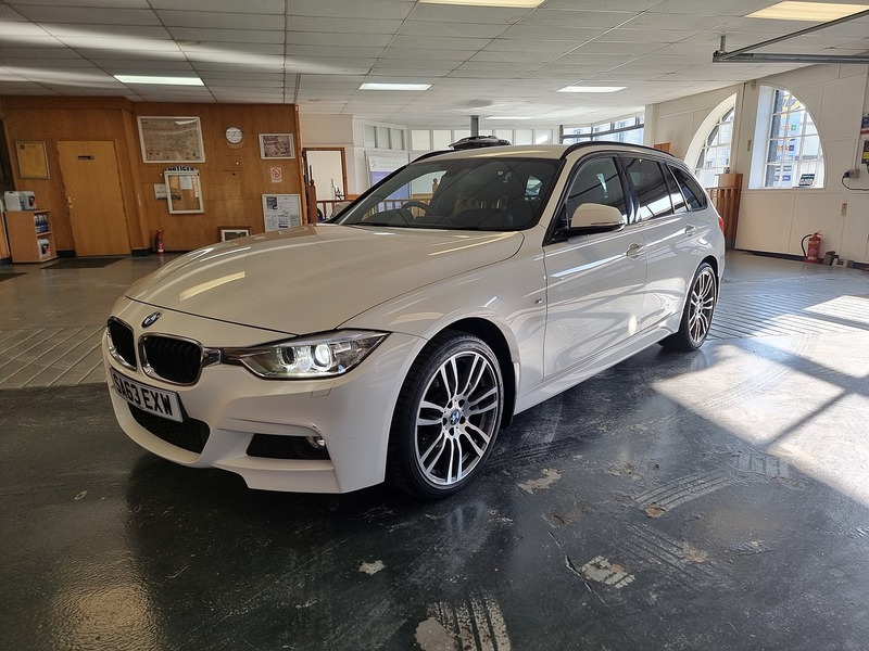 BMW 3 Series 2.0 320d M Sport Touring 5dr Diesel Manual xDrive Euro 5 (s/s) (184 ps) - U269