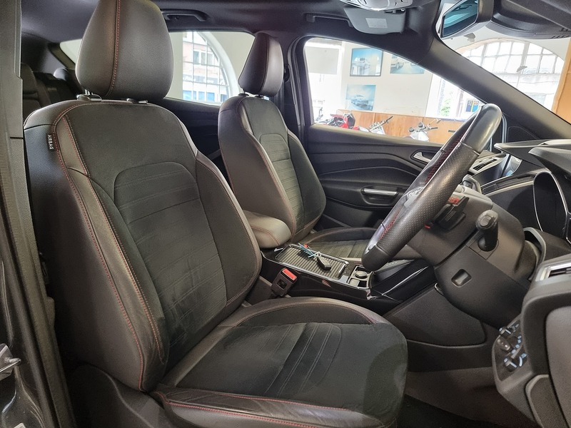 Ford Kuga 2.0 TDCi EcoBlue ST-Line Edition SUV 5dr Diesel Powershift AWD Euro 6 (s/s) (180 ps) - U270