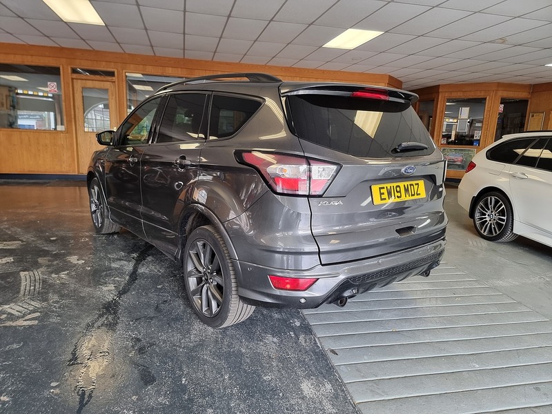 Ford Kuga 2.0 TDCi EcoBlue ST-Line Edition SUV 5dr Diesel Powershift AWD Euro 6 (s/s) (180 ps) - U270