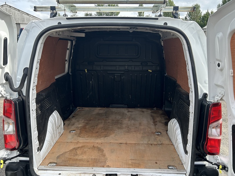Citroen Berlingo 1.5 BlueHDi 1000 Enterprise M Pro Panel Van 5dr Diesel Manual SWB Euro 6 (s/s) (100 ps) - U274