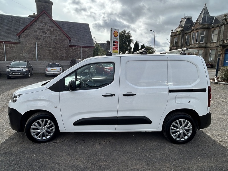 Citroen Berlingo 1.5 BlueHDi 1000 Enterprise M Pro Panel Van 5dr Diesel Manual SWB Euro 6 (s/s) (100 ps) - U274