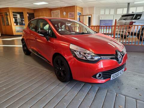 Renault Clio 2.0 EcoBlue Vignale Hatchback 5dr Diesel Auto Euro 6 (s/s) (150 ps)