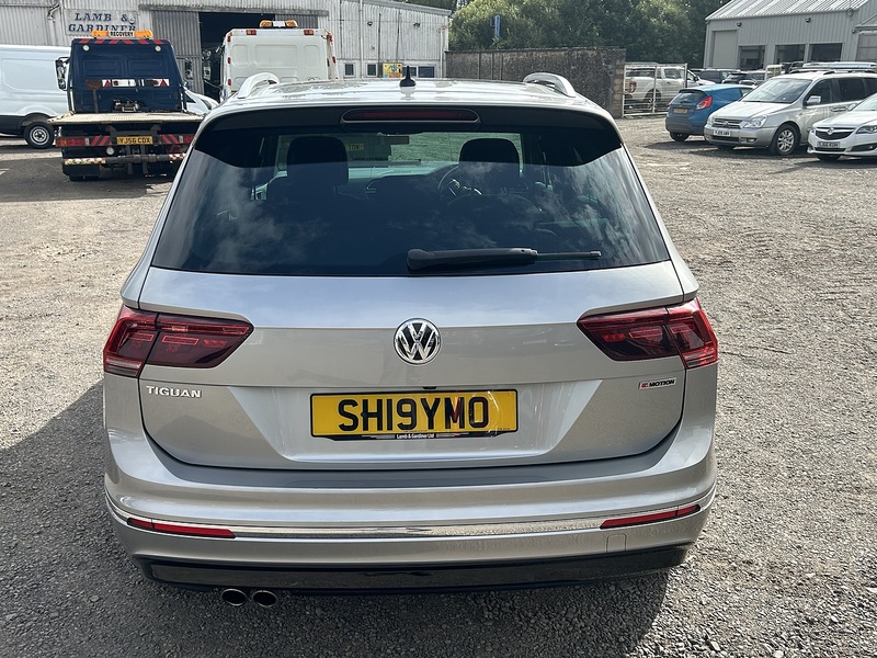 Volkswagen Tiguan 2.0 TSI R-Line Tech SUV 5dr Petrol DSG 4Motion Euro 6 (s/s) (190 ps) - U289