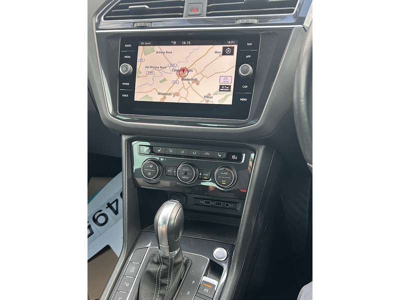 Volkswagen Tiguan 2.0 TSI R-Line Tech SUV 5dr Petrol DSG 4Motion Euro 6 (s/s) (190 ps) - U289