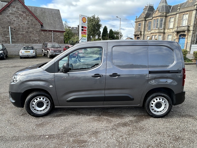 Toyota PROACE CITY 1.5 BlueHDi Active Short Panel Van 5dr Diesel Manual SWB Euro 6 (s/s) (100 bhp) - U293