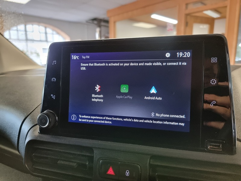 Vauxhall Combo 1.5 Turbo D 2300 Sportive Panel Van 4dr Diesel Manual L2 H1 Euro 6 (100 ps) - U295