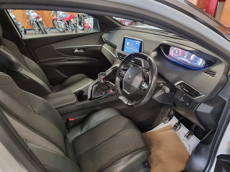 Peugeot 3008 1.5 BlueHDi GT Line Premium SUV 5dr Diesel Manual Euro 6 (s/s) (130 ps) - U296