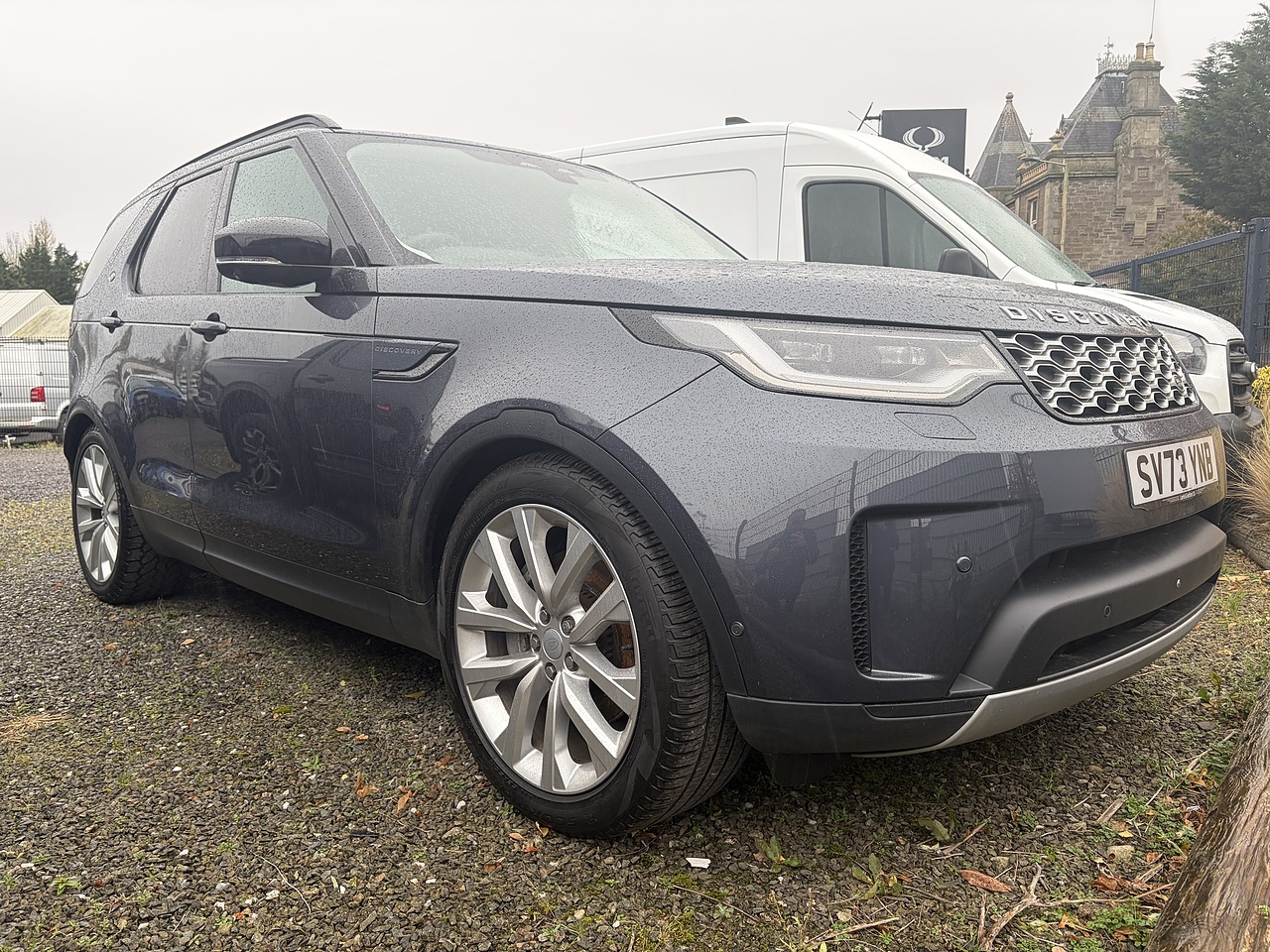 2023 Land Rover Discovery
