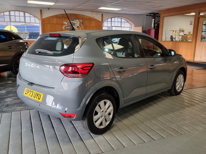 Dacia Sandero 1.0 TCe Expression Hatchback 5dr Petrol Manual Euro 6 (s/s) (90 ps) - U302
