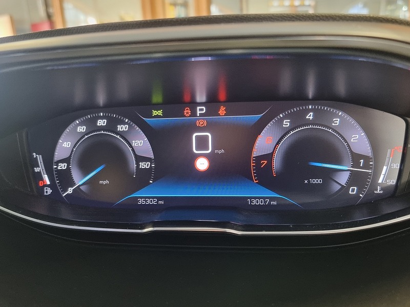 Peugeot 3008 1.2 PureTech Allure Premium SUV 5dr Petrol EAT Euro 6 (s/s) (130 ps) - U305