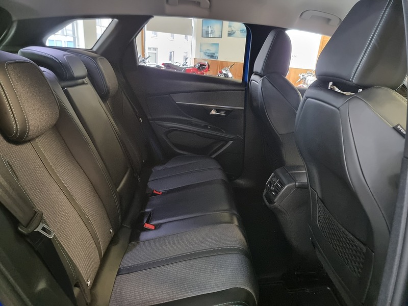 Peugeot 3008 1.2 PureTech Allure Premium SUV 5dr Petrol EAT Euro 6 (s/s) (130 ps) - U305