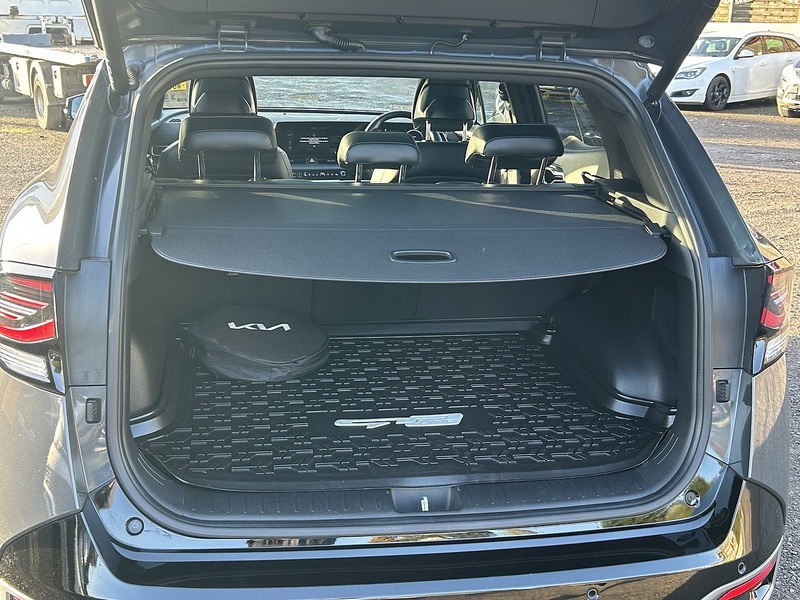 Kia Sportage 1.6 T-GDi 13.8kWh GT-Line S SUV 5dr Petrol Plug-in Hybrid Auto AWD Euro 6 (s/s) (261 bhp) - U306
