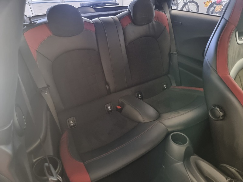 MINI Hatch 2.0 John Cooper Works Hatchback 3dr Petrol Manual Euro 6 (s/s) (231 ps) - U308