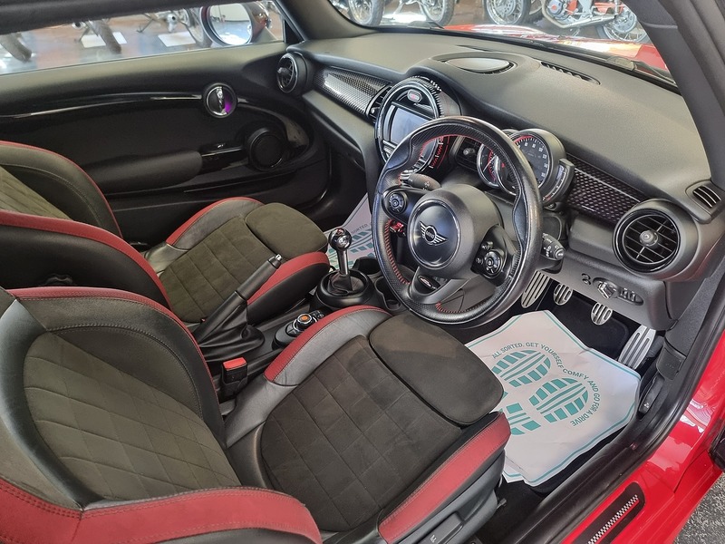 MINI Hatch 2.0 John Cooper Works Hatchback 3dr Petrol Manual Euro 6 (s/s) (231 ps) - U308