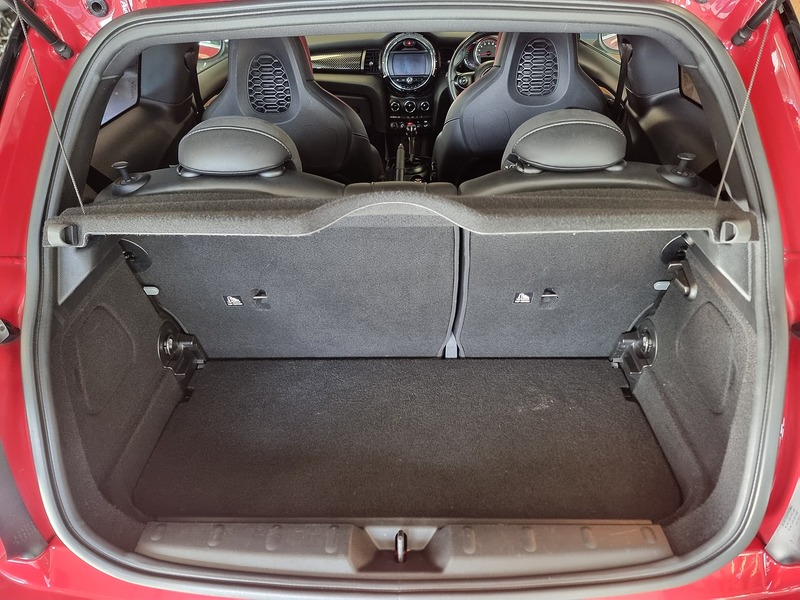 MINI Hatch 2.0 John Cooper Works Hatchback 3dr Petrol Manual Euro 6 (s/s) (231 ps) - U308