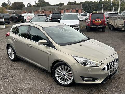 Ford Focus 1.0 TCe Expression Hatchback 5dr Petrol Manual Euro 6 (s/s) (90 ps)