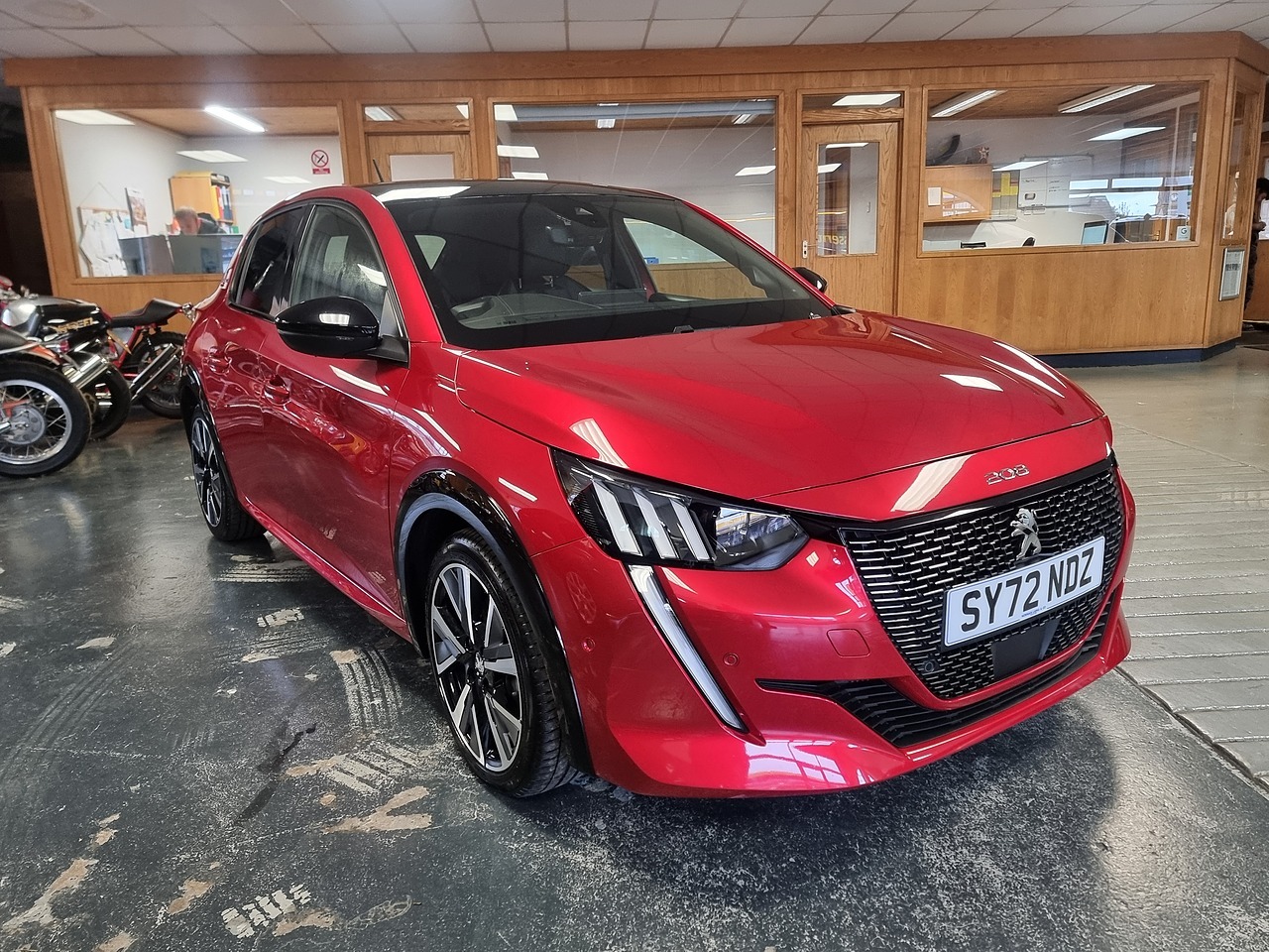 2022 PEUGEOT 208