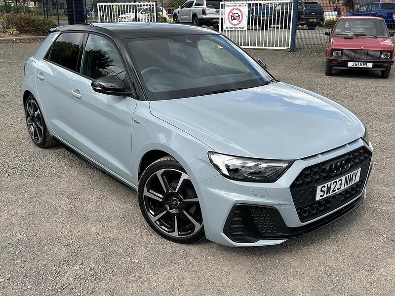 Audi A1 1.0 TFSI 25 Black Edition Sportback 5dr Petrol Manual Euro 6 (s/s) (95 ps) - U43