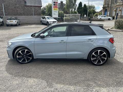 Audi A1 1.0 TFSI 25 Black Edition Sportback 5dr Petrol Manual Euro 6 (s/s) (95 ps) - U43