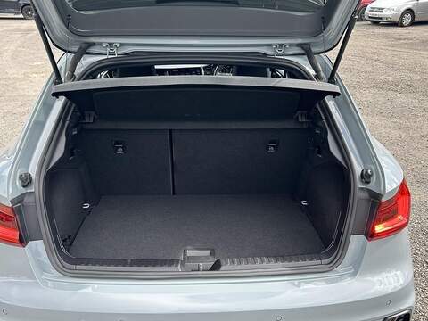 Audi A1 1.0 TFSI 25 Black Edition Sportback 5dr Petrol Manual Euro 6 (s/s) (95 ps) - U43
