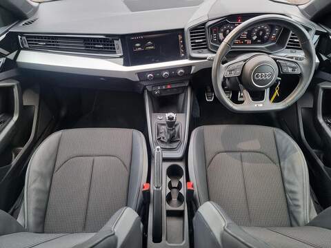 Audi A1 1.0 TFSI 25 Black Edition Sportback Euro 6 (s/s) 5dr - U43