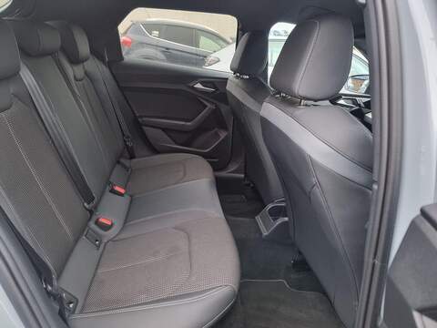 Audi A1 1.0 TFSI 25 Black Edition Sportback Euro 6 (s/s) 5dr - U43