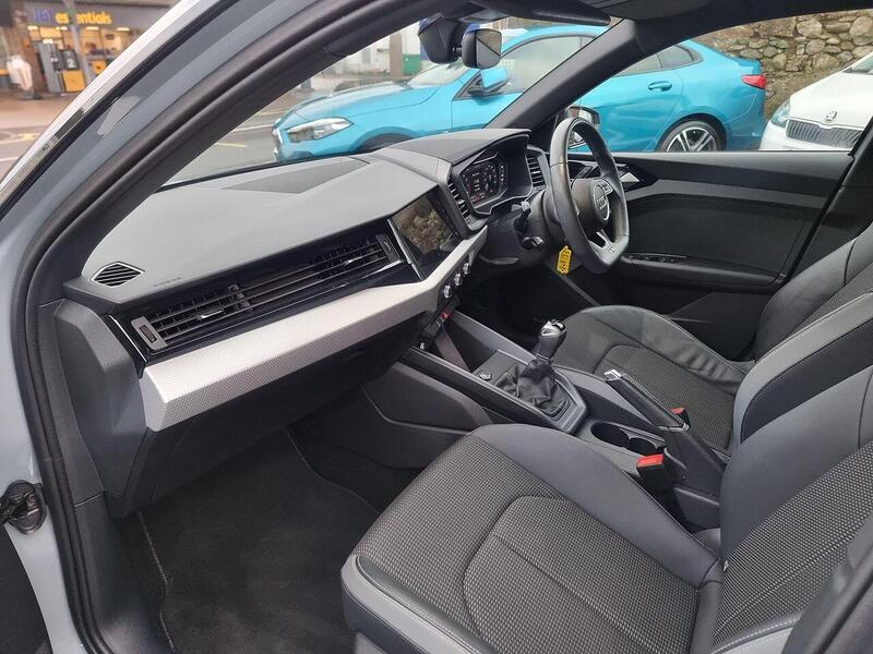 Audi A1 1.0 TFSI 25 Black Edition Sportback Euro 6 (s/s) 5dr - U43