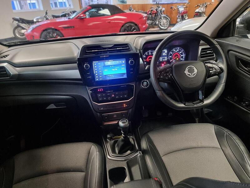 KGM Tivoli Tivoli K30 SUV 1 Manual Petrol - U46