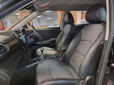 KGM Tivoli Tivoli K30 SUV 1 Manual Petrol - U46