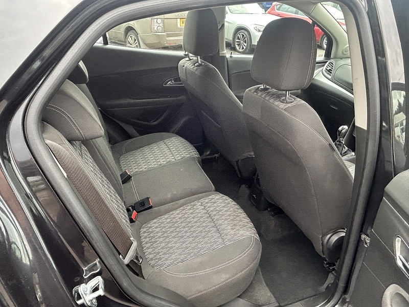 Vauxhall Mokka 1.6 Exclusiv SUV 5dr Petrol Manual 2WD Euro 5 (s/s) (115 ps) - U69