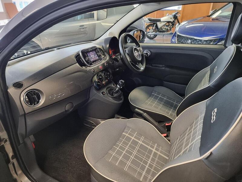 Fiat 500 1.2 Lounge Hatchback 3dr Petrol Manual Euro 6 (s/s) (69 bhp) - U78