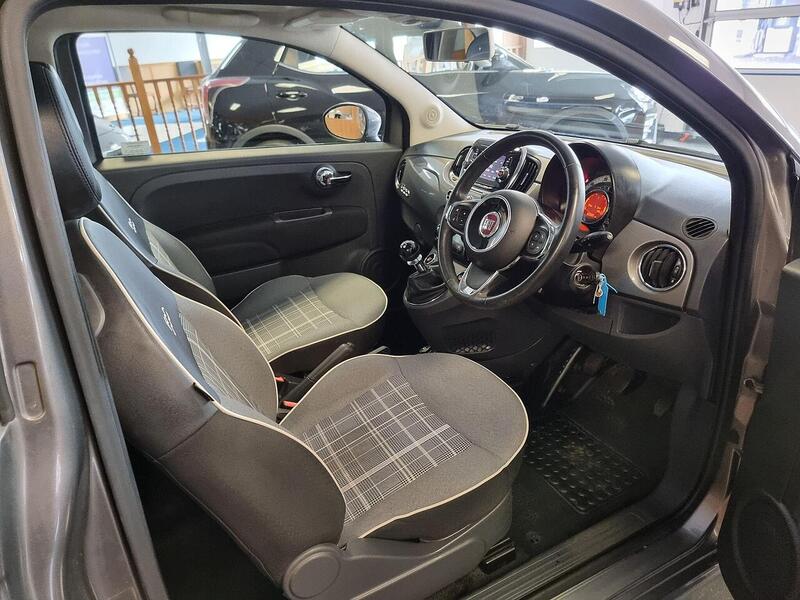Fiat 500 1.2 Lounge Hatchback 3dr Petrol Manual Euro 6 (s/s) (69 bhp) - U78